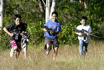 Kids running with guns, Cindy Ellen Russell, Honolulu Star Bulletin